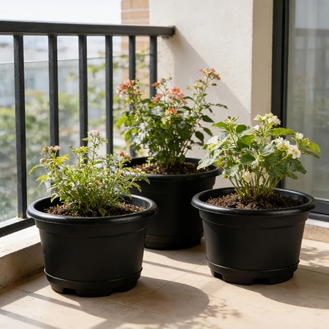 5 Pack 8.5 inch Plant PotOutdoor Flower PotsPlastic pots for Plants Indoor with Drainage Holes and Trays Decorative Garden Containers Sets for Houseplants