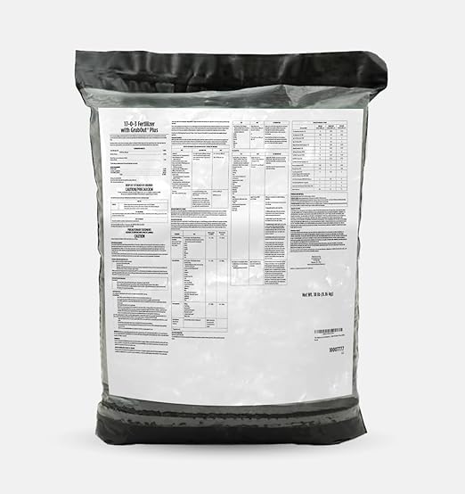 The Andersons Professional 17-0-3 Fertilizer with Grubout Plus 18100 sq ft (40lb)