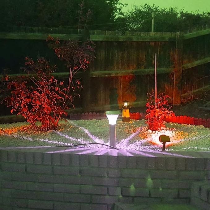 Solar Spotlights 4LED Solar Landscape Spotlights Solar Landscape Lights Waterproof 2-in-1 Multi Use Outdoor Wall Lights (Red)