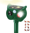 Solar Ultrasonic Animal Repellent Outdoor Motion Sensor Deer Repellent Devices Squirrel Cat Raccoon Rabbit Deterrent with Strobe Light Dual Mode Keep Skunk Away Protection for Yard Garden Lawn 1PC