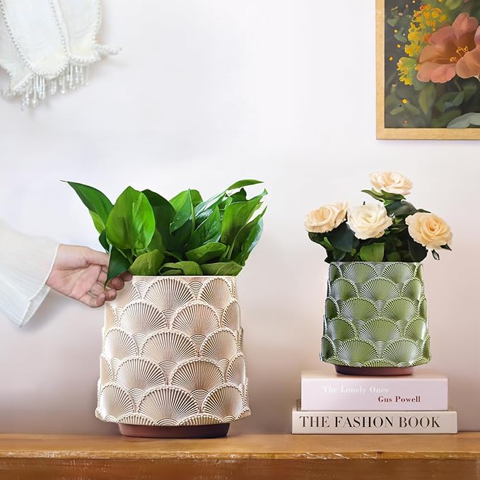GUGUGO 8 Inch Pearl Black Scale Planter Cute Unique Plant Pot with Drainage Eclectic Colorful Small Flower Planters Pots for Indoor Plants Rainbow Funny Succulent Gardening Pot Gifts