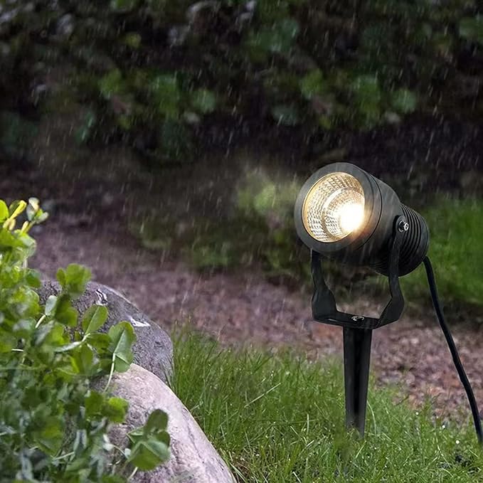 Kiven IP65 Waterproof LED Landscape Clamp Light LED Decorative Spotlight Lamp with Plug-in Cord and Timer for Indoor Outdoor Yard Garden Step Statue (10W Cool White)