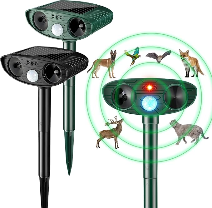 Ultrasonic Animal Repellent Outdoor Solar Powered Repeller Cat Dog Deer Deterrent Waterproof Motion Sensor Deterrent for Yard Garden Rabbit Squirrels Fox Pest(Black Green2 Pieces)