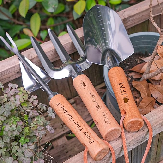 Personalised Garden Hand Tools Set Engraved Trowel Fork Rake Weeder Transplanter Mom Daddy Custom Gift Garden Lovers Gift Retirement Volunteer Gifts (Set of 5)