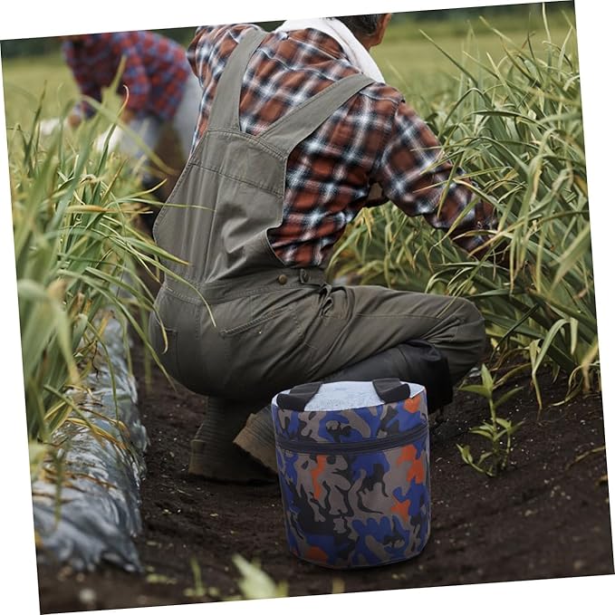 Portable Lightweight Gardening Stool with 25cm Height and Side Pocket Small Foam Outdoor Workseat for Farming Planting and Camping Use Random Style