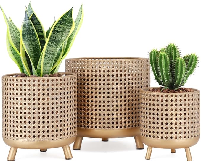JHY DESIGN Set of 3 Plant Pots 10/8.5/7''H Metal Decoration Flower Pots with Hollow Design Large planters for Indoor &amp Outdoor Garden Home Balcony Railing Fence Plants(Gold)