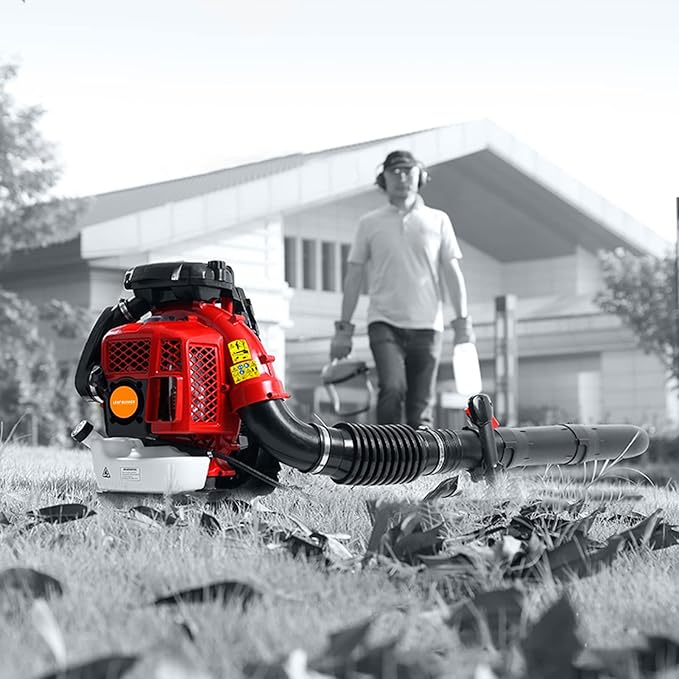 80CC 900CFM Gas Backpack Leaf Blower 92.2m/sec 2.3L Tank Gas Powered Leaf Blower Ergonomic Design Powerful Wind Flexible Pipe for Yard Cleanup Fallen Leaves Debris Snow Removal Road Cleaning