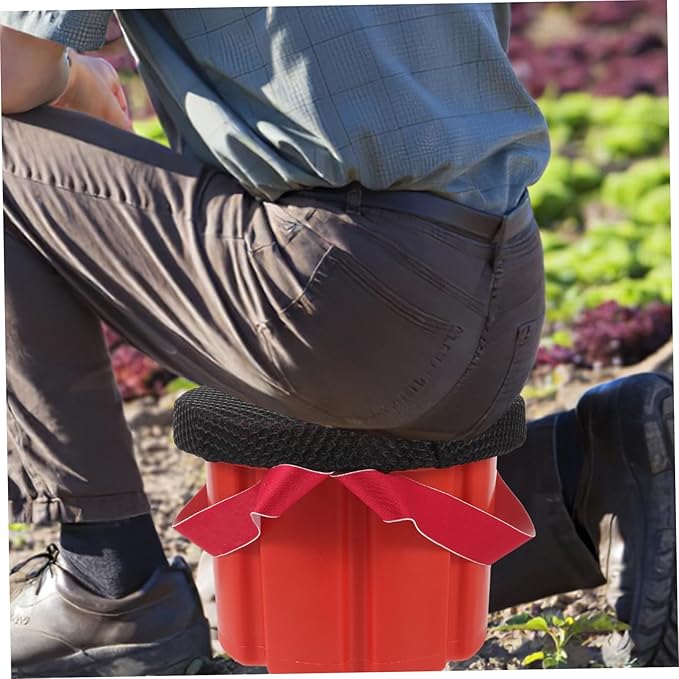 Milisten Portable Small Farming Stool High Plastic Outdoor Garden Seat Lightweight Stable for Hiking Camping and Gardening Use Random Color