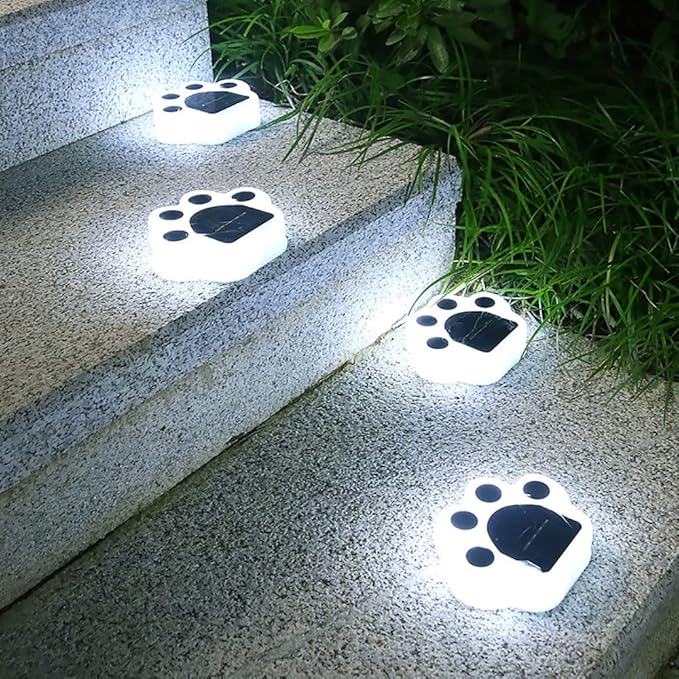 Plant Growing Lamps Solar Ground Lights Bear Paw Shape LED Outdoor GardenLandscape Foor Lamp for Lawn Pathway Yard Walkway Vegetable Patch
