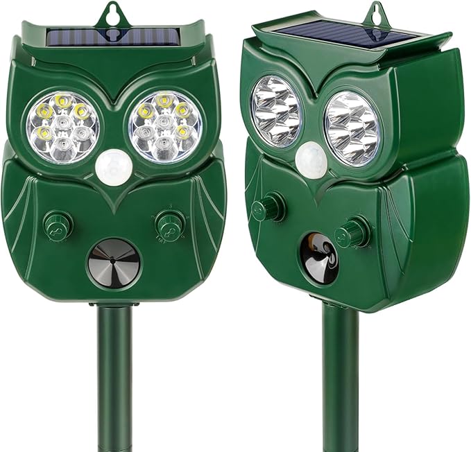 2 Pack Ultrasonic Animal Repellent Outdoor Deer Repellent Outdoor Solar Deer Repllent Devices Animal Deterrent Scare Raccoon Cat Rabbit Dog
