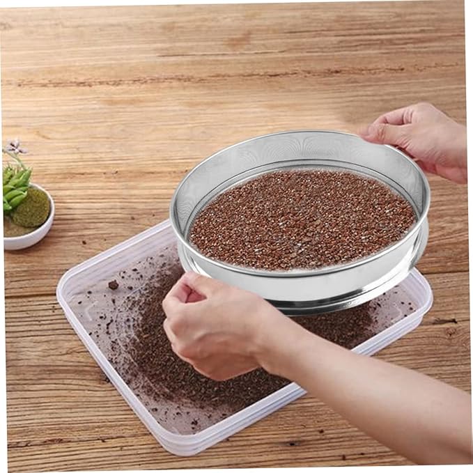 Garden Sieve Metal Soil Sieve Garden Riddle Mesh Sizes Garden Riddle Fine Mesh Soil Sieve Garden Sieve 0.3cm Grit for Stone Sand Gardening ToolGardening Sieve for Soil and Stones