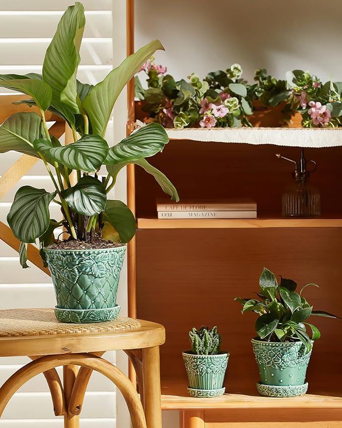 Ceramic Plant Pots 3.8+4.9+5.8 Inch Set of 3 Flower Pots with Drainage Hole &amp Saucer Embossed Planter Pots for Indoor Plants Home Decor Green