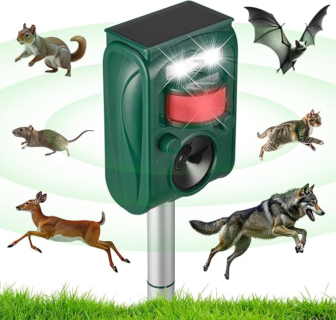Solar Ultrasonic Animal Repellent Outdoor Squirrel Deer Repellent Devices Motion DetectionIP65 Waterproof Cat Mouse Raccoon Dog Bird Repellent Deterrent