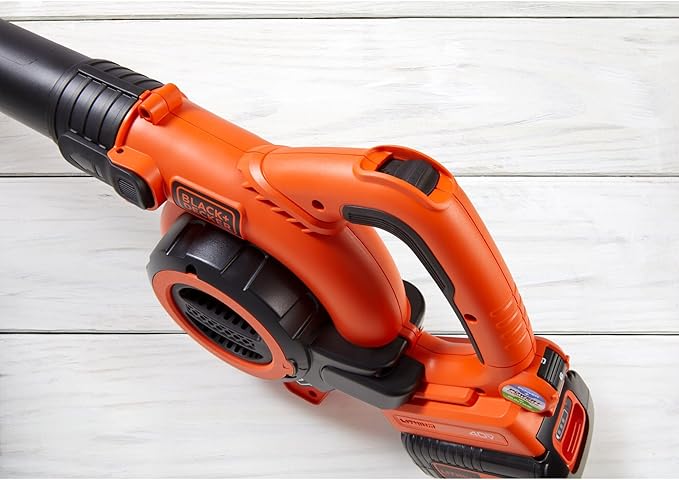 BLACK+DECKER Leaf Blower Cordless Leaf Vacuum and Mulcher Combo Kit Battery and Charger Included 40V 120 mph Air Speed 6-Speed Dial Built-in Scraper with Collection Bag (LSWV36)