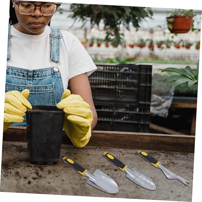 KESYOO 1set Heavy Duty Garden Tool Set Ergonomic Grip Includes Spading Fork Garden Trowel and Hand Shovel for Weeding Digging and Transplanting
