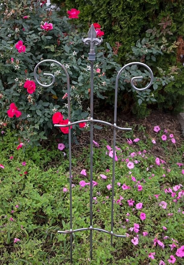 Rustic Wrought Iron Garden Trellis – Decorative Climbing Vine Support with Finial Top – Heavy-Duty Uncoated Metal for Natural Patina – Handcrafted Vertical Plant Frame for Outdoor Landscaping (71)