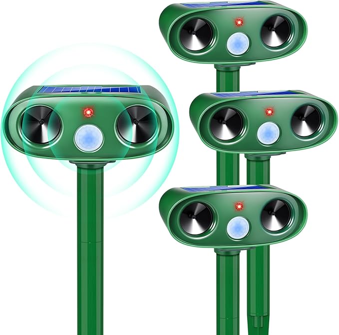 2026 Ultrasonic Solar Animal Repellent Outdoor Motion Activated Cat Repellent Outdoor Waterproof for Yard &amp Garden Effective Rabbit Deer Raccoon Squirrel Coyote Deterrent Device 4 Pack