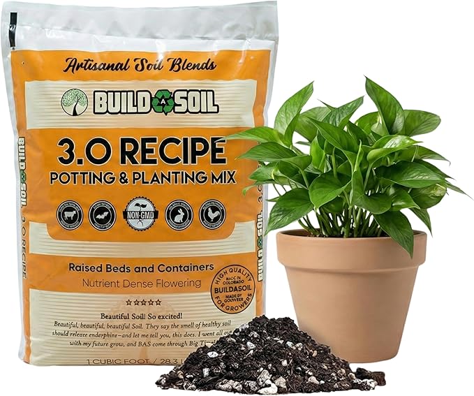 BuildASoil Potting Soil Recipe 3.0 - Organic Living Potting Soil Mix for Indoor and Outdoor Plants Water-Only Formula Well-Draining Indoor Garden Dirt for Full Growth Cycle - 35 lbs