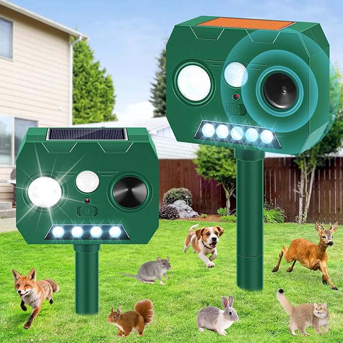 Solar Ultrasonic Animal Repellent Outdoor 2 Pack Cat Repellent Outdoor Deer Repellent Devices with PIR Motion Sensor ＆ LED Flash Waterproof Squirrel Repeller Cat Raccoons Rabbits Deer Skunk