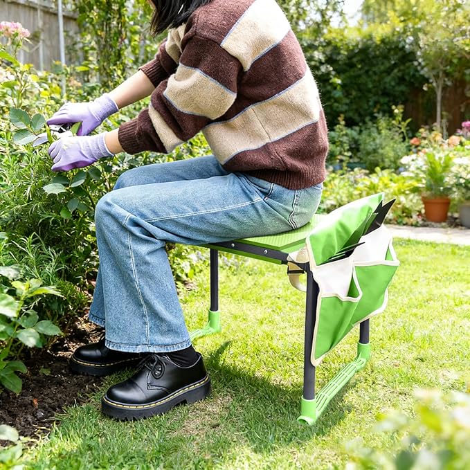 Folding Garden Stool and Kneeler Heavy Duty Garden Kneeler and Seat Kneeling Device for Gardening Gardeners and Seniors (Green)