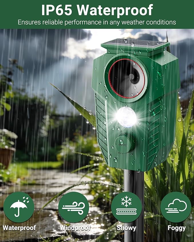 Solar Ultrasonic Animal Repellent Outdoor - Deer Repellent Devices with Motion Sensor &amp Flashing Lights Waterproof Deterrent for Yard Garden to Repel Cats Squirrels Raccoons