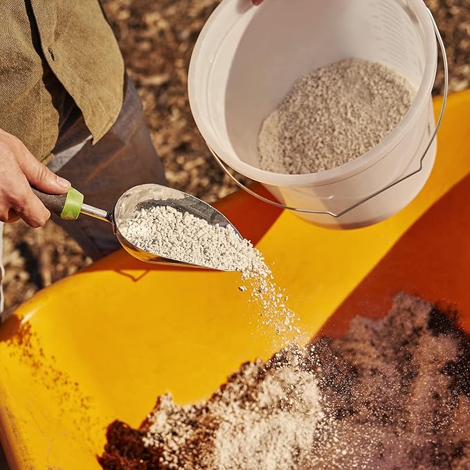 Perlite+ Silica - Promotes Strong Plants - Used for Hydroponic Growing Systems Transplanting and Potting Soil (3 CF)