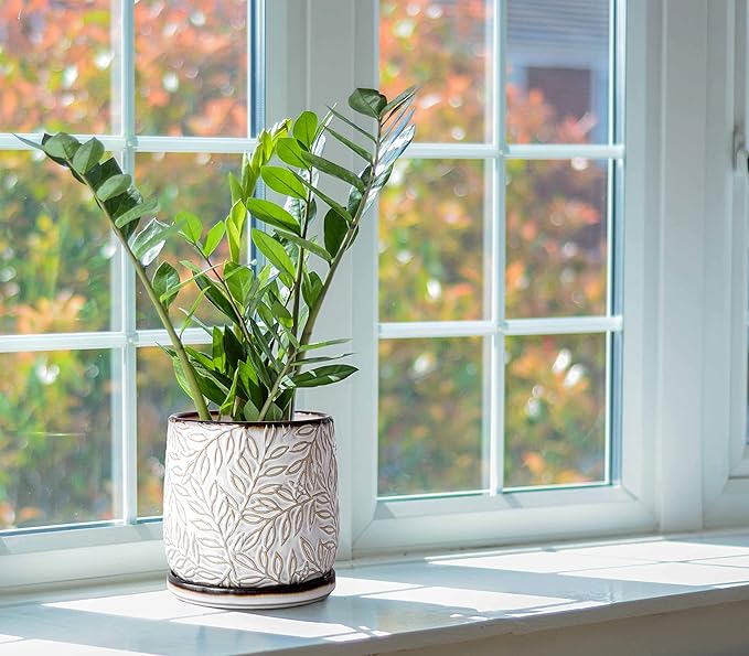 D'vine Dev 6 Inch Embossed Leaves Stoneware Planter Pot with Drainage Hole and Saucer Smoked White Set of 1 27-A-X-1