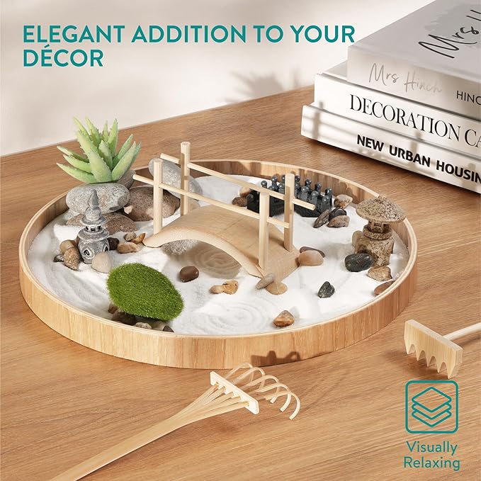 Navaris Zen Garden Kit - Mini Japanese Sand Garden - Miniature Meditation Stone Ornaments - Buddhist Gifts Complete Set - Round MDF Tray White Sand