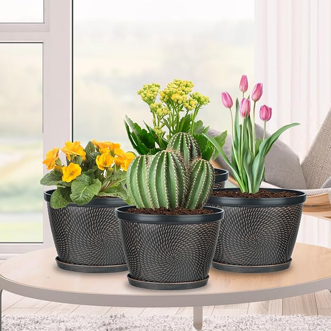 Quarut 4 Pack 8 Inch Flower Pots for Outdoor Indoor Plastic Plant Pots with Drainage Hole &amp Saucer Lightweight Small Flower Pot Circle Pattern Planters for Garden House planters（Brown）