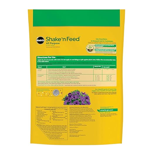 Miracle-Gro Shake 'N Feed All Purpose Plant Food - Outdoor and Indoor Plant Food for In-Ground and Containers Feeds for up to 3 Months 8 lbs. (Pack of 4)