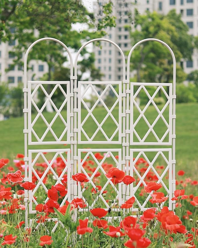 Large Decorative Outdoor Trellis Metal Garden Trellis For Climbing PlantsEuropean Style Rustproof Metal Garden Fence For Outdoor Indoor Potted Plants Tomato Rose(White30x250cm(11.8x98.4in))