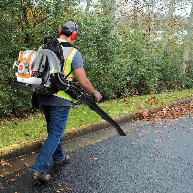 Backpack Leaf Blower 52CC 2-Stroke Gas Powered Leaf Blower 550CFM 1.25KW Air-Cooled Power Blower Snow Blower for Lawn Care Yard Dust Debris (Grey A)