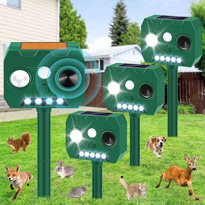 Solar Ultrasonic Animal Repellent Outdoor 4 Pack Cat Repellent Outdoor Deer Repellent Devices with PIR Motion Sensor ＆ LED Flash Waterproof Squirrel Repeller Cat Raccoons Rabbits Deer Skunk