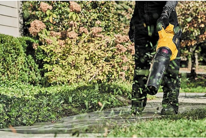 DEWALT FLEXVOLT 60V MAX* Blower 125 MPH 600 CFM (DCBL772X1)