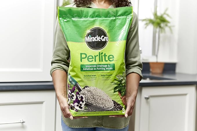 Miracle-Gro Perlite - Enriched with Plant Food Improves Drainage and Aeration in Potting Soil Mixes For Container Plants 8 qt. (3-Pack)