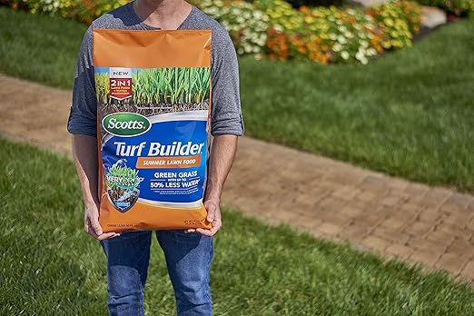 Scotts Turf Builder Summer Lawn Fertilizer Plus Water Maximizer Safe for All Grass Types 12000 sq. ft. 28.26 lbs.