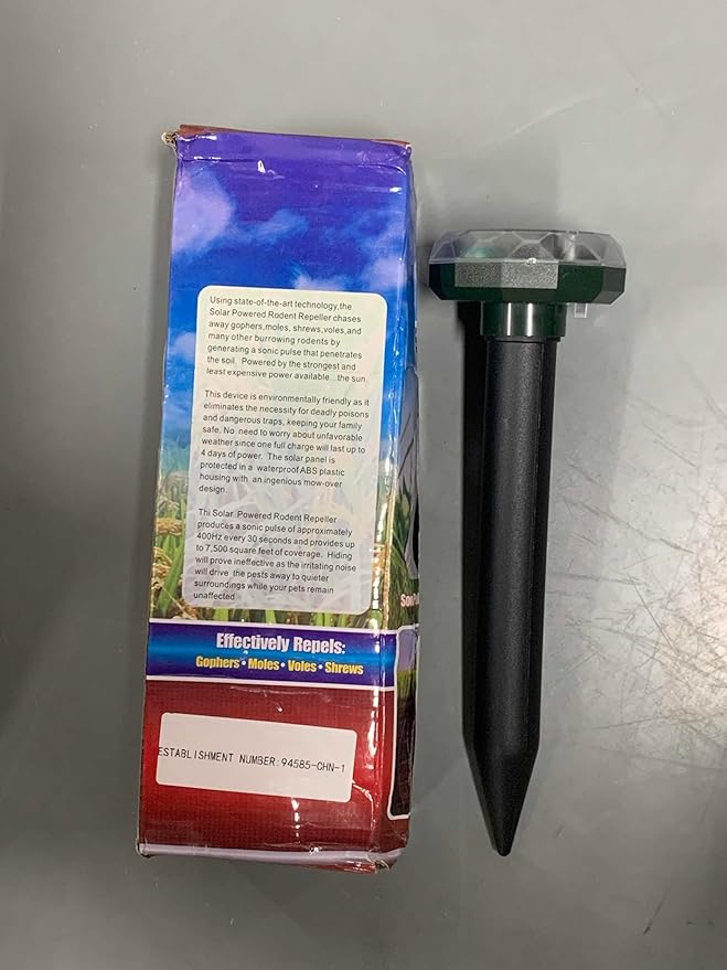 8 Pack Ultrasonic Solar Mole Repellent Gopher Repellent Waterproof Vole Chipmunk Groundhog Repellent Outdoor Sonic Spikes Rodent Repellent Mole Deterrent Snake Repellent for Yard Lawn