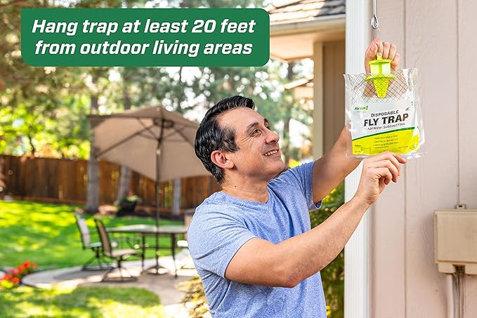 RESCUE! Outdoor Disposable Hanging Fly Trap - 18 Traps