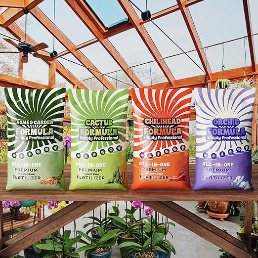 Chilihead Formula - All-in-One Fertilizer for Peppers &amp Chilies with Balanced Nutrition - Water Soluble Plant Food for Bold Harvests &amp Thriving Plants - 50 LB Bag