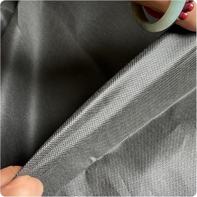 gravel membrane50g/㎡-1.5x50mblack/rollBreathable and water-permeableTear-resistant and durableSuitable for terrace and farmweed control pegs