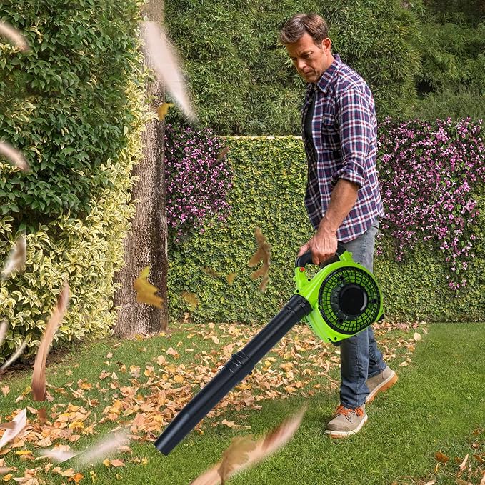 Handheld Gas Leaf Blower 2-Stroke Gas Powered Leaf Blower 26cc Gasoline Grass Sweeper Powerful Clearing Blower for Lawn Care Snow Blowing &amp Yard Cleaning (Green)