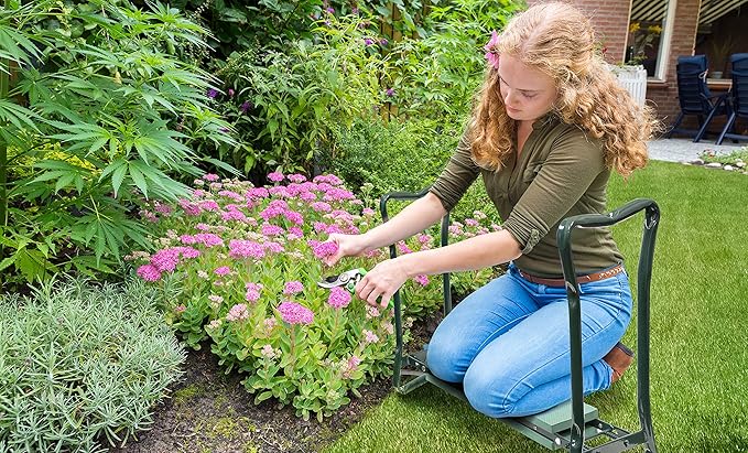 Garden Kneeler and Seat Foldable Stool with Foam Pad Sturdy and Lightweight Bench Green